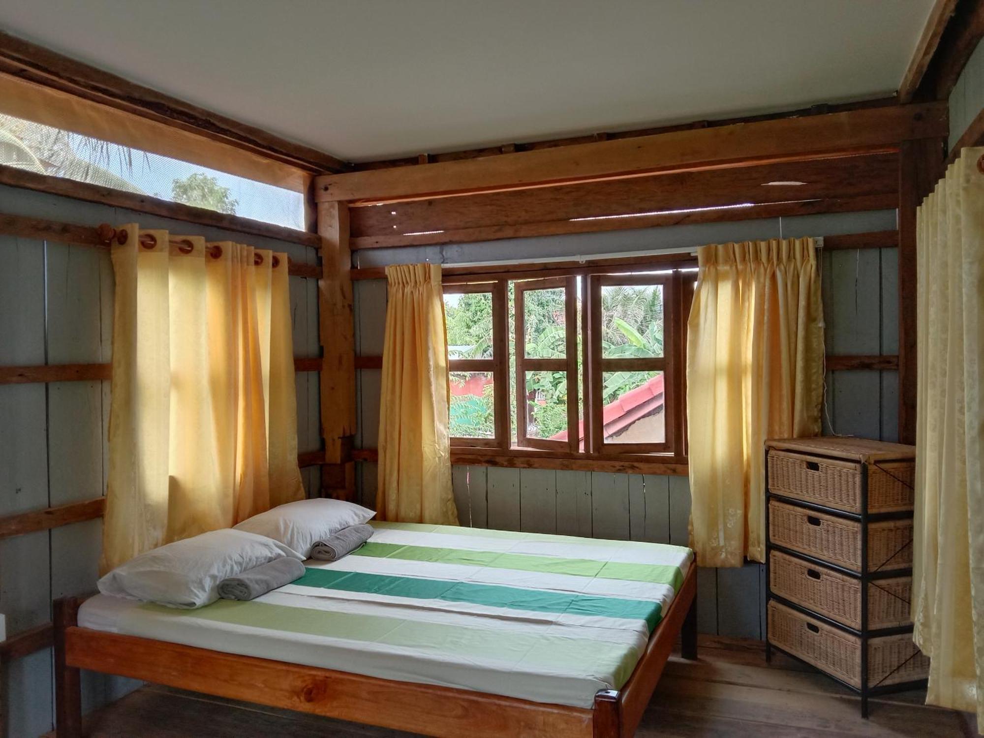 O'Hamok Family Homestay バッタンバン エクステリア 写真